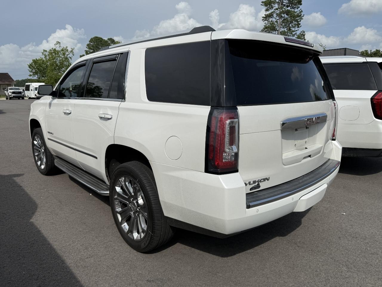 GMC Yukon 4WD 4dr Denali 2016