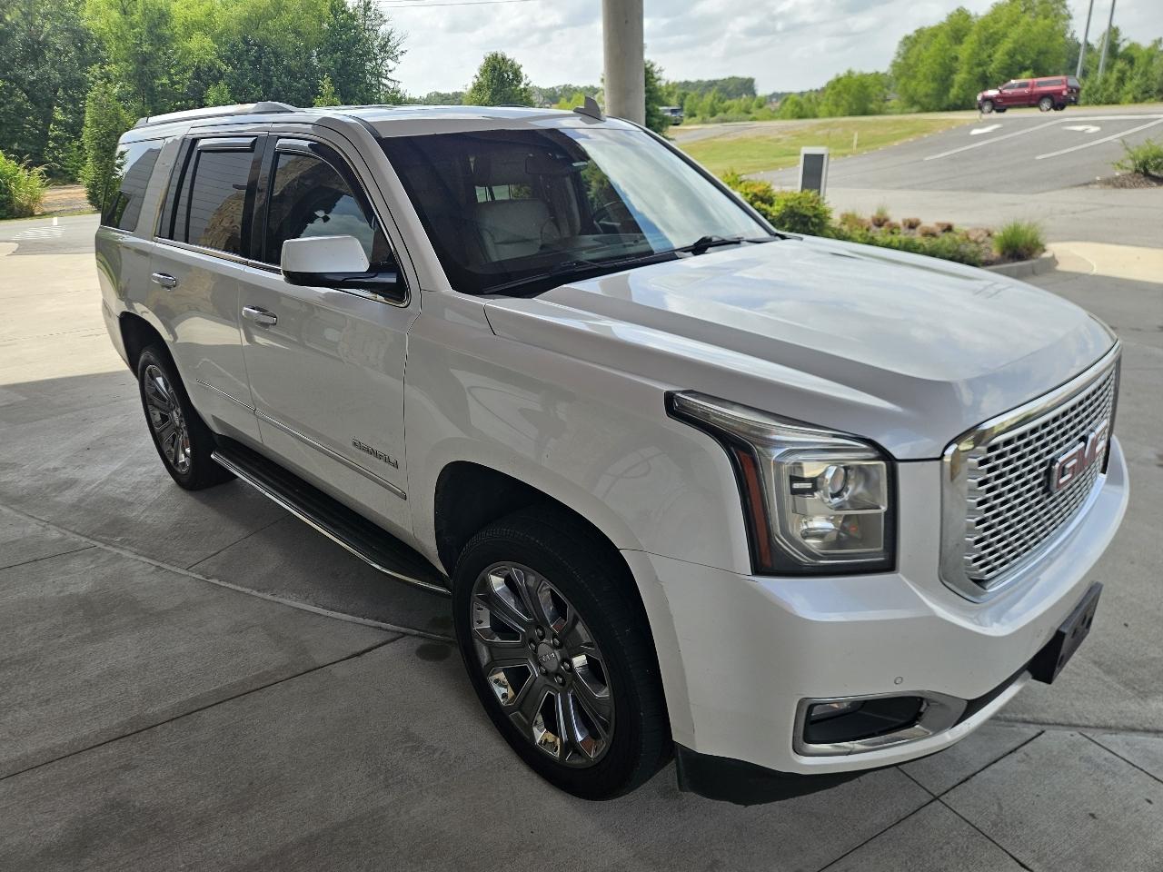GMC Yukon 4WD 4dr Denali 2016