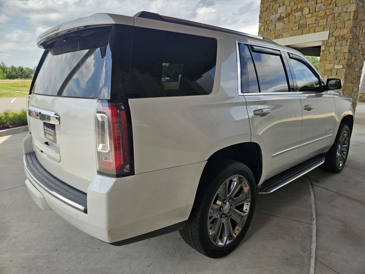GMC Yukon 4WD 4dr Denali 2016