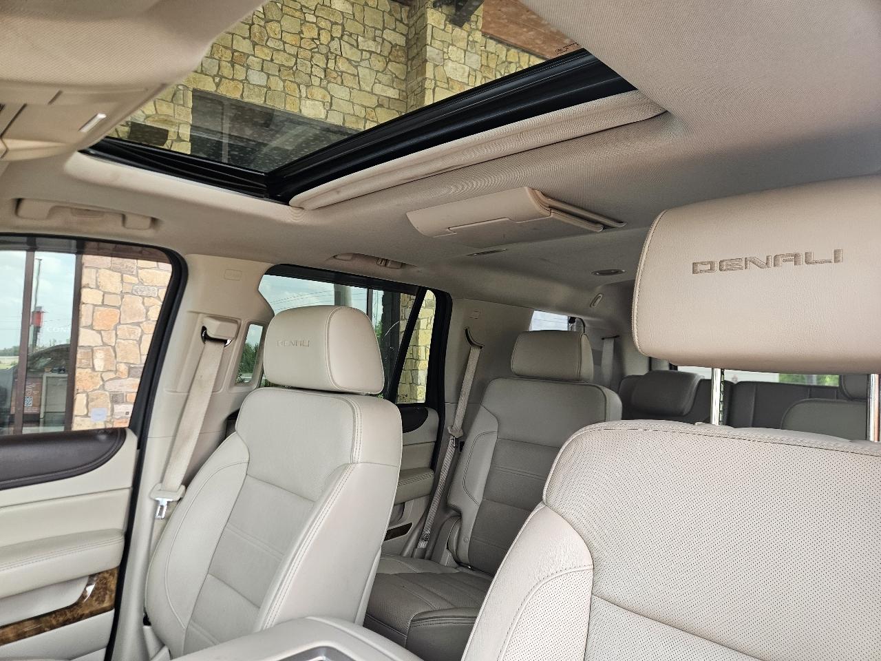 GMC Yukon 4WD 4dr Denali 2016