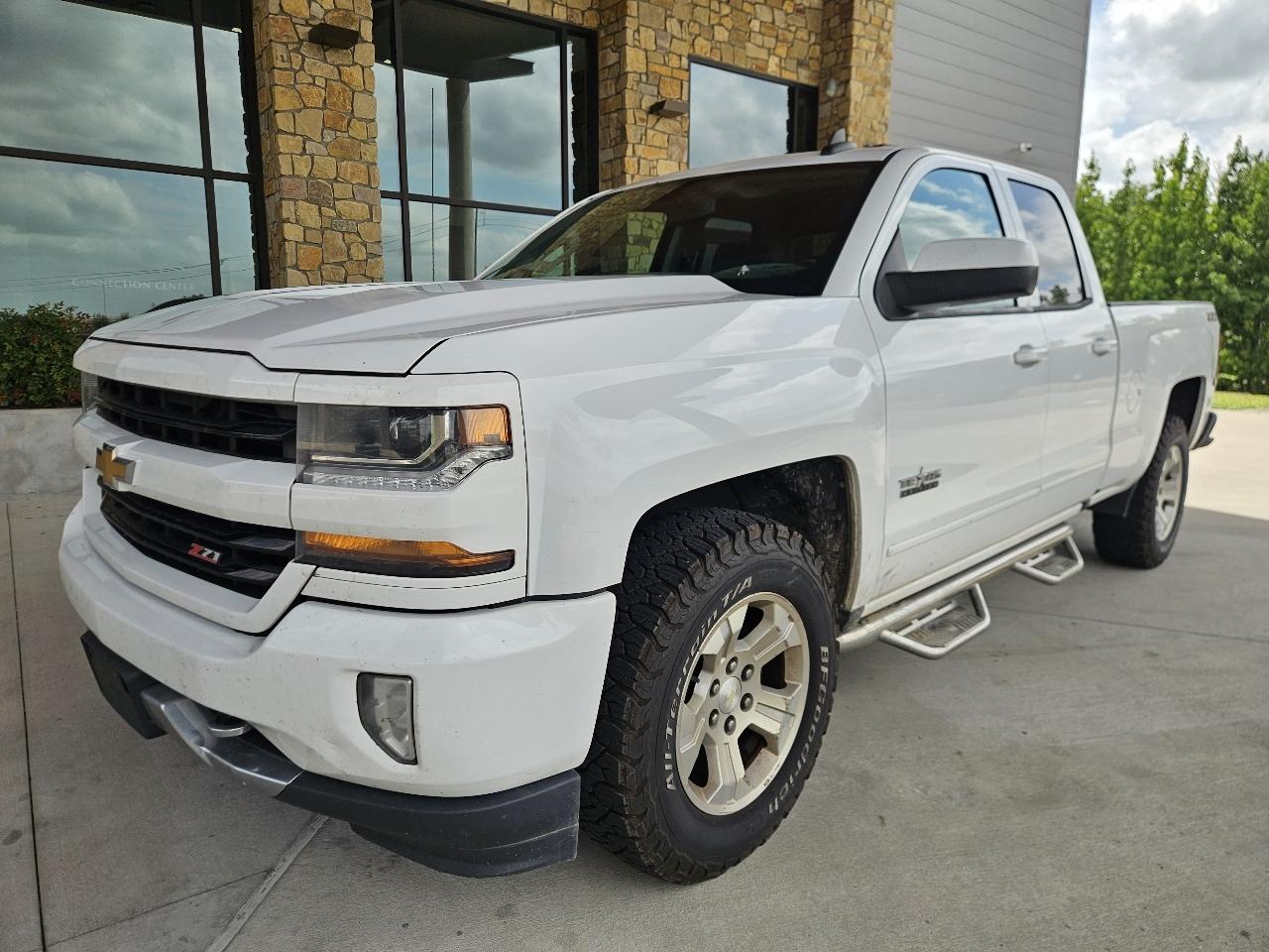 2017 Chevrolet Silverado 1500 4WD Double Cab 143.5" LT w/2LT