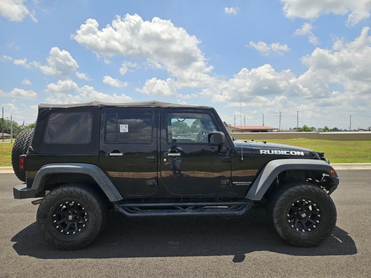 Jeep Wrangler Unlimited 4WD 4dr Rubicon 2014