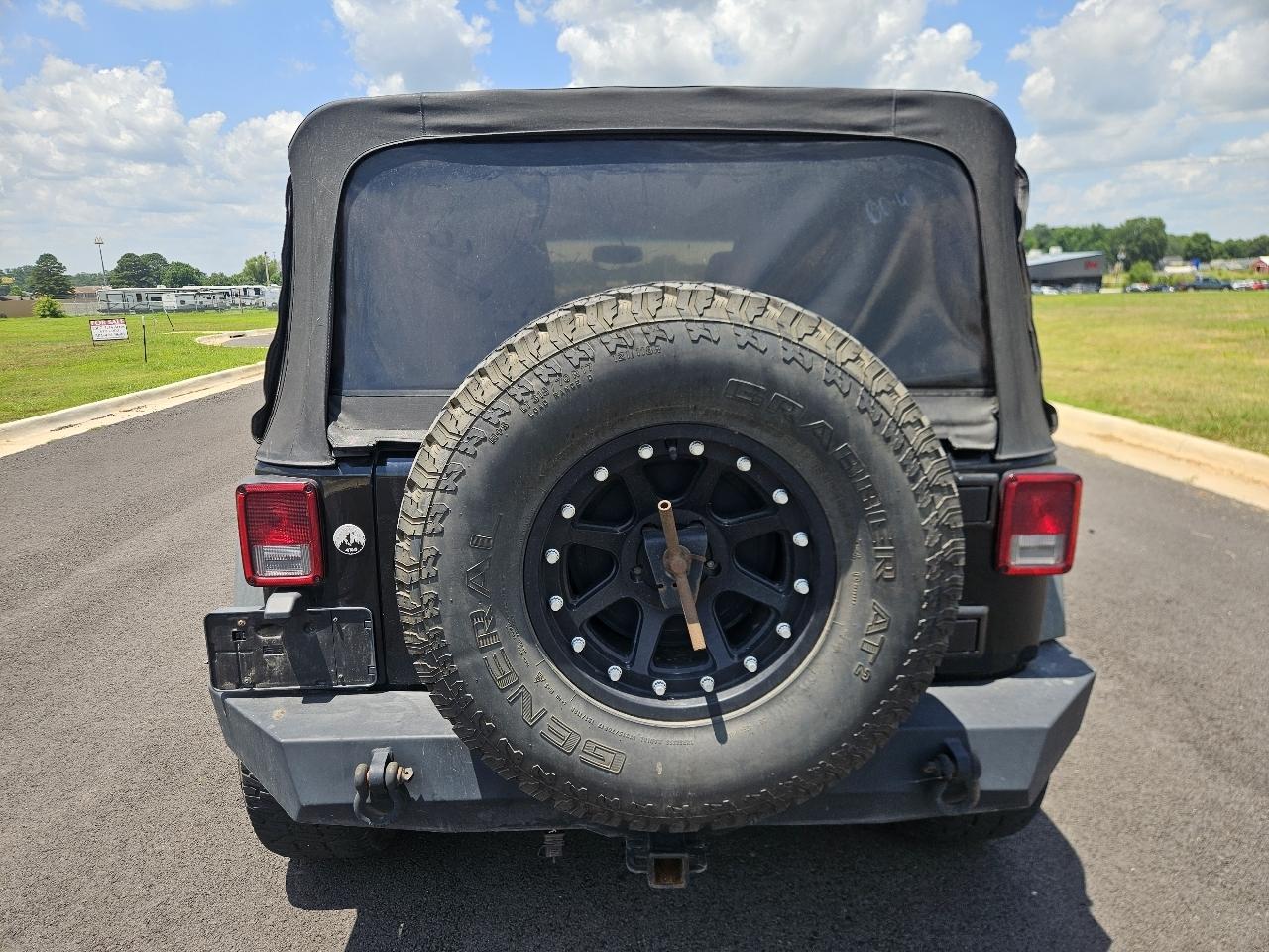 Jeep Wrangler Unlimited 4WD 4dr Rubicon 2014