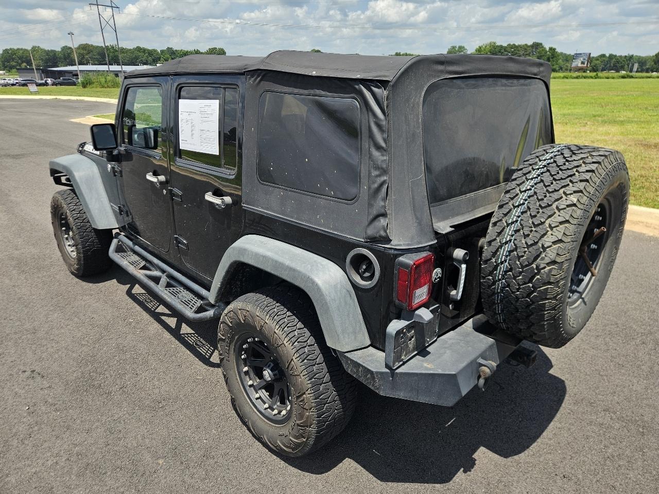 Jeep Wrangler Unlimited 4WD 4dr Rubicon 2014