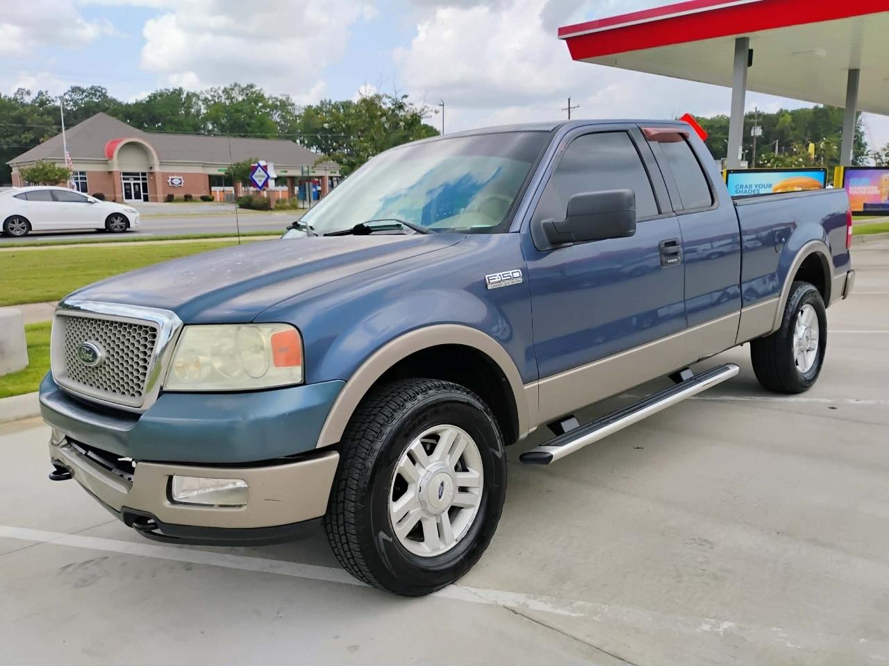 Ford F-150 4WD SuperCab 145" Lariat 2004