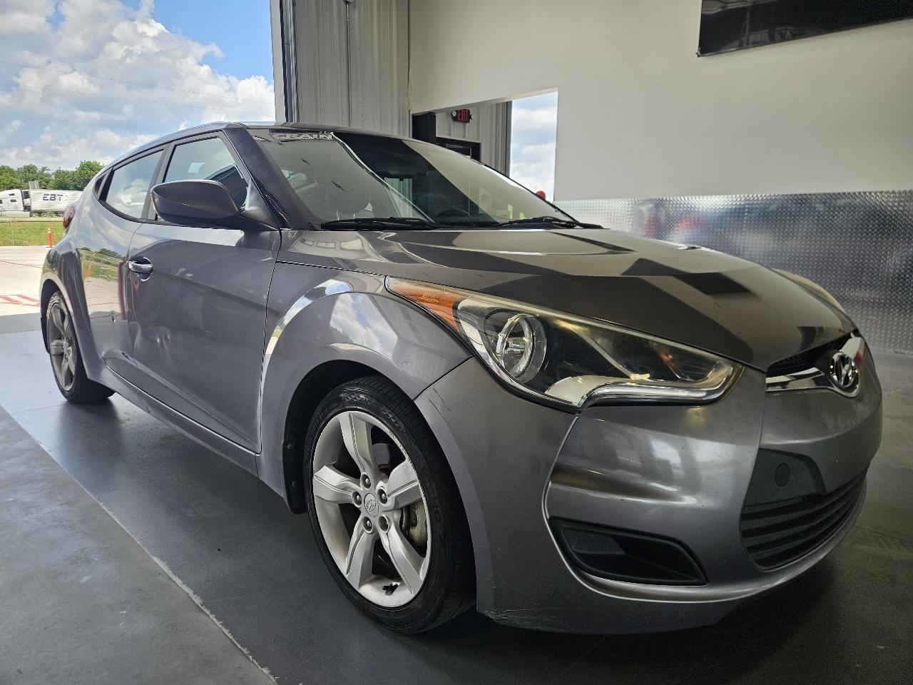 Hyundai Veloster 3dr Cpe Auto w/Black Int 2014