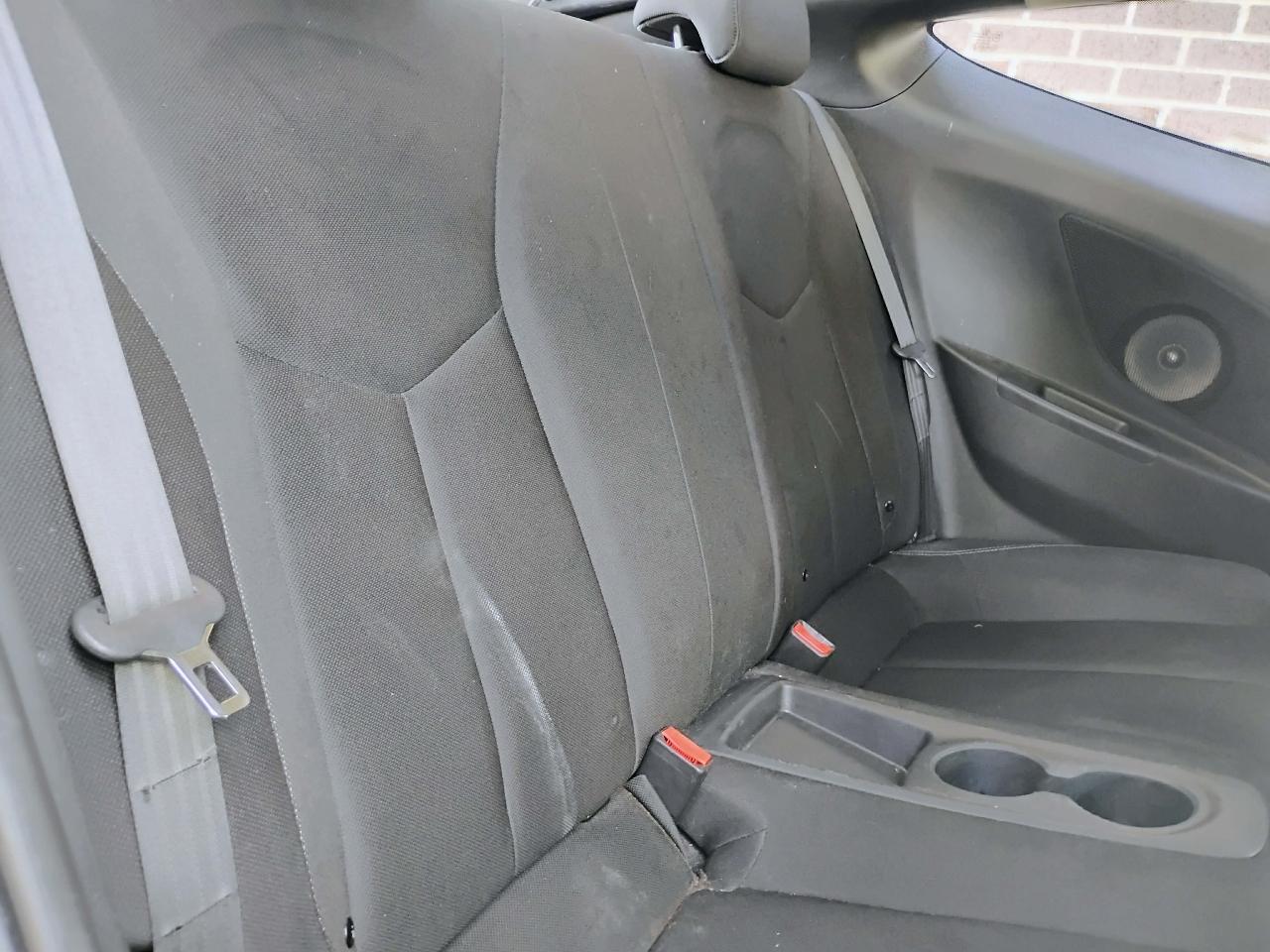 Hyundai Veloster 3dr Cpe Auto w/Black Int 2014