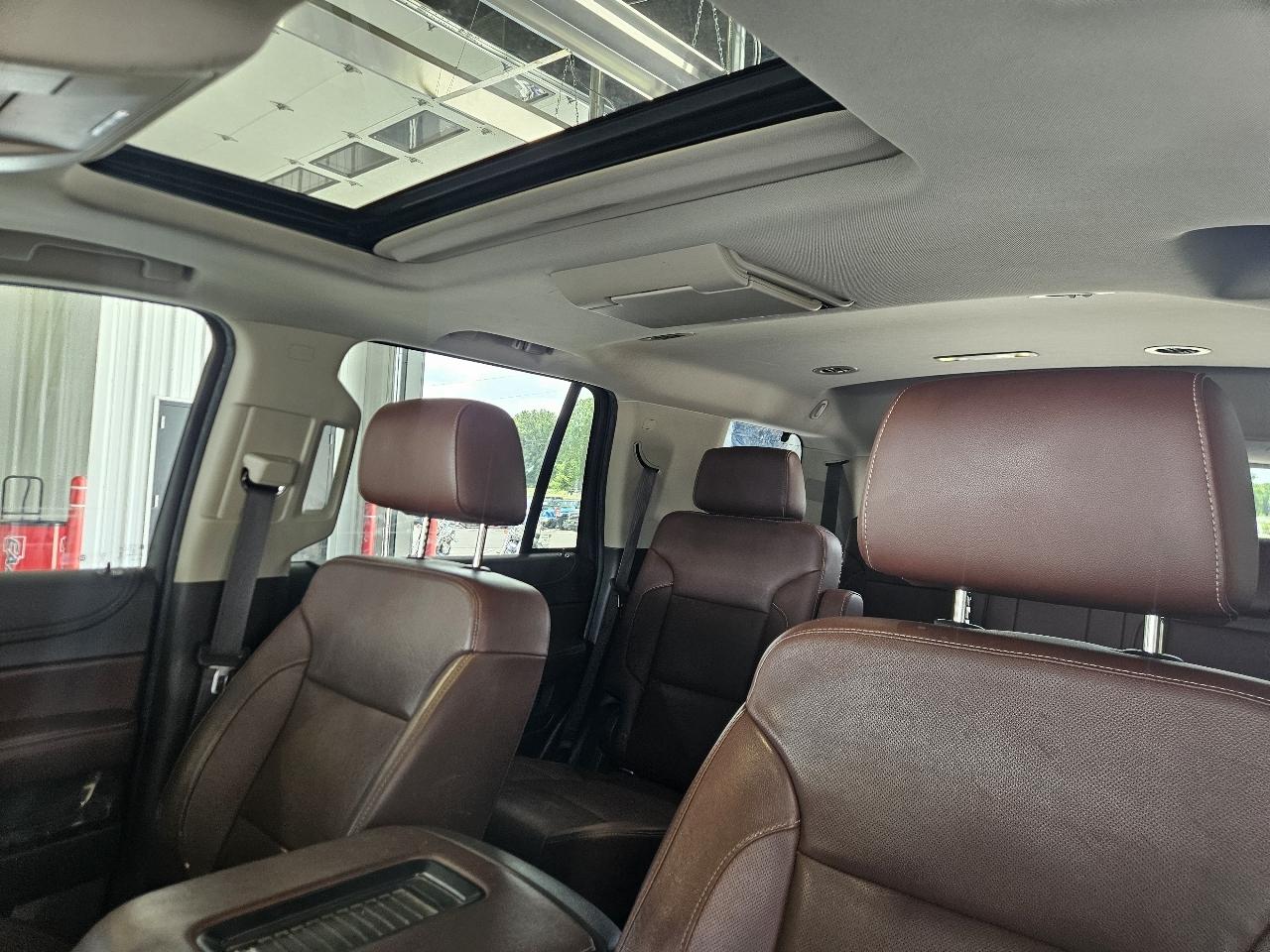Chevrolet Tahoe 4WD 4dr Premier 2017