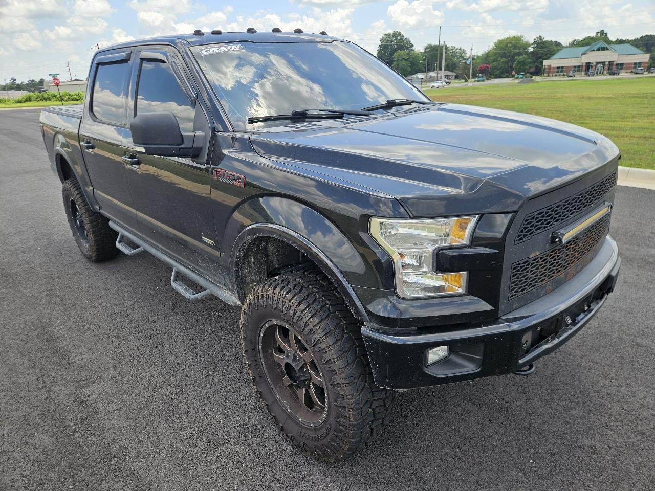 Ford F-150 4WD SuperCrew 139" XLT 2017