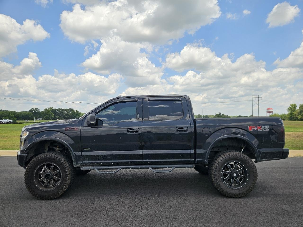 Ford F-150 4WD SuperCrew 139" XLT 2017