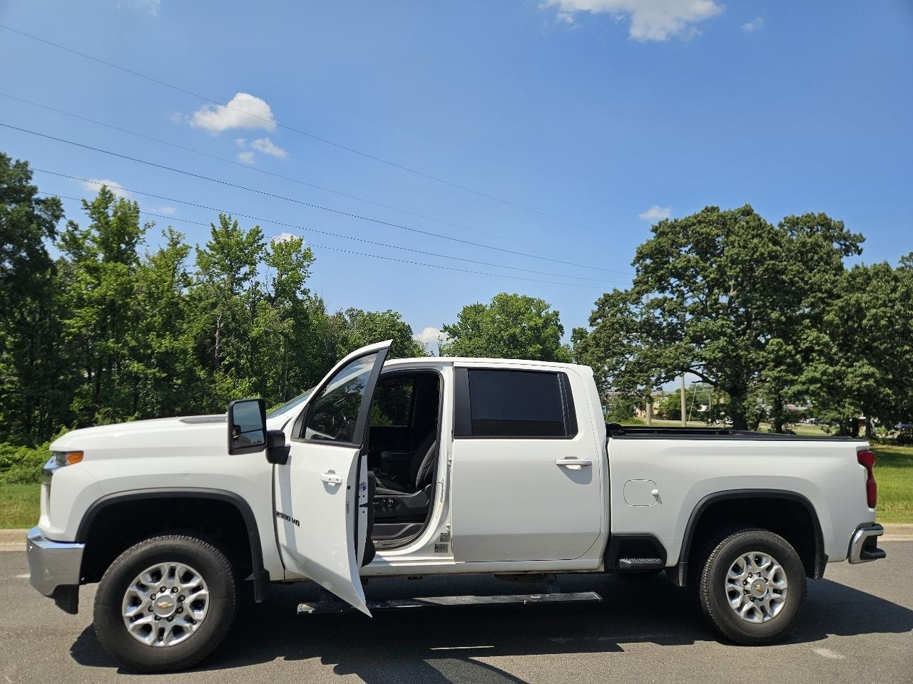 Chevrolet Silverado 2500HD 4WD Crew Cab 159" LT 2021