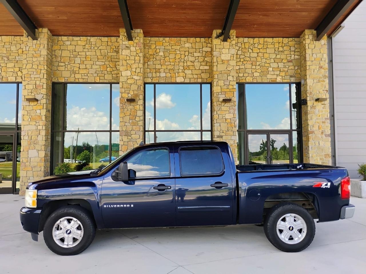 Chevrolet Silverado 1500 4WD Crew Cab 143.5" LT w/1LT 2008