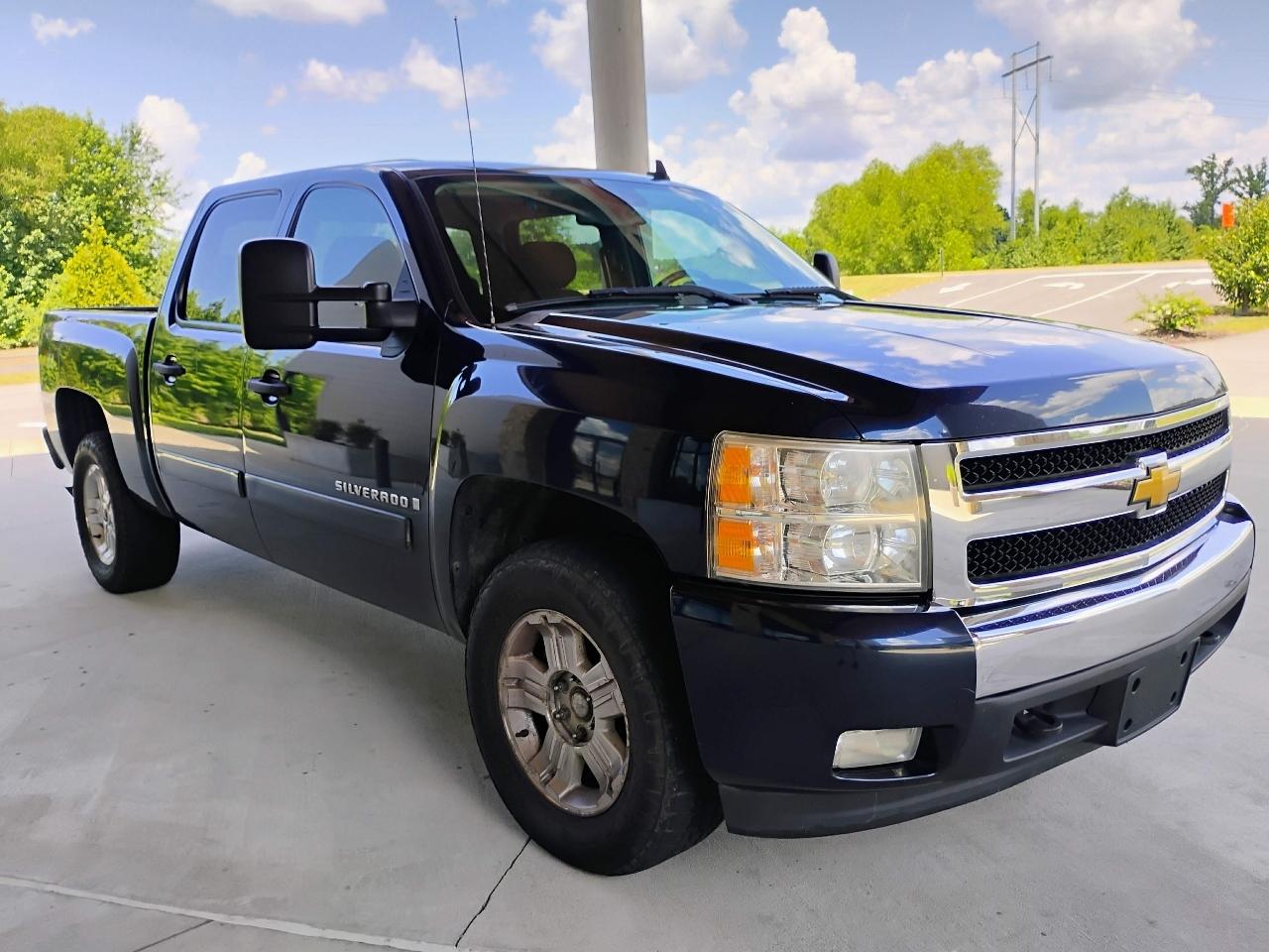 Chevrolet Silverado 1500 4WD Crew Cab 143.5" LT w/1LT 2008