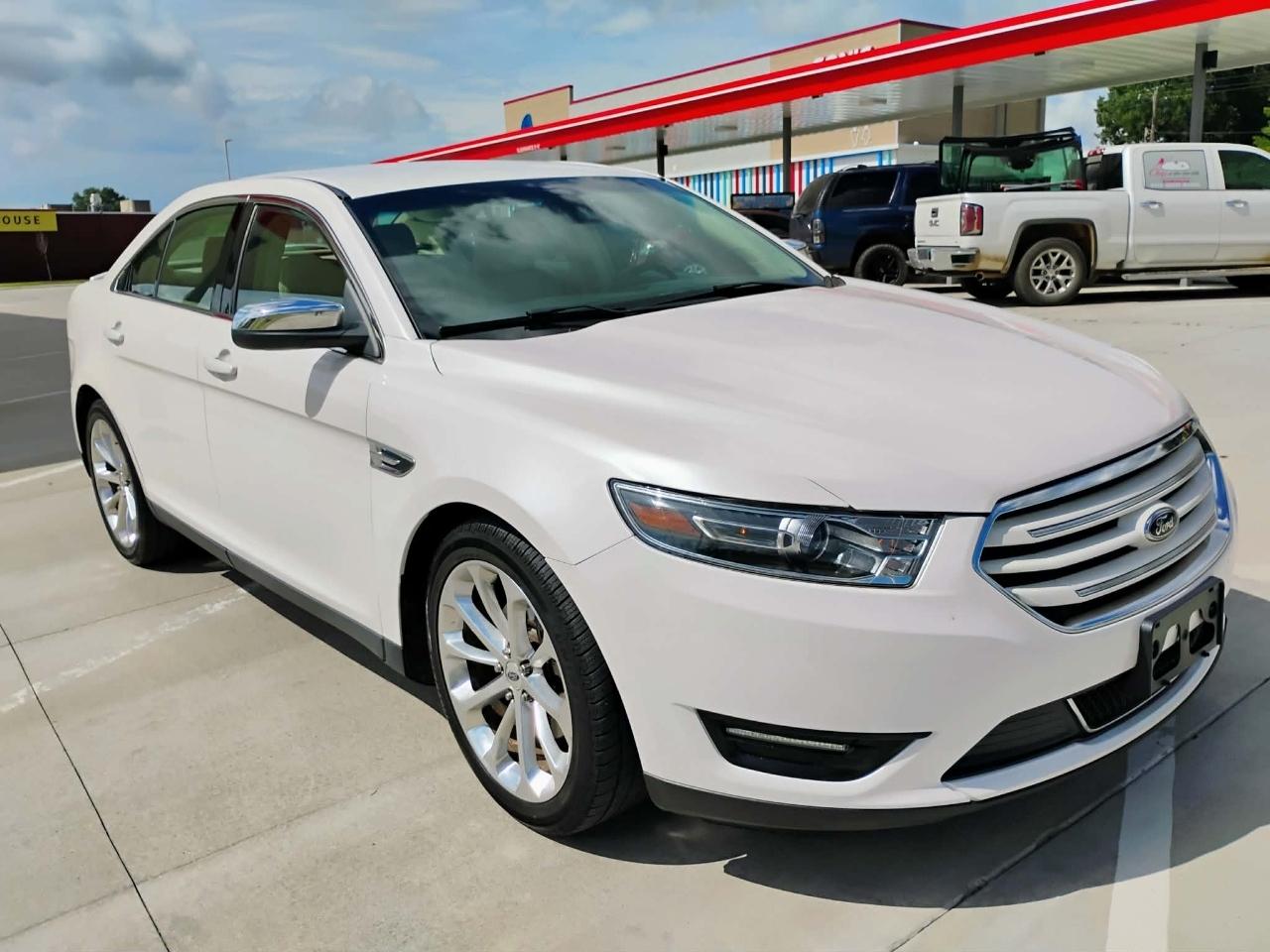 2018 Ford Taurus Limited FWD