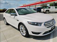 2018 Ford Taurus 