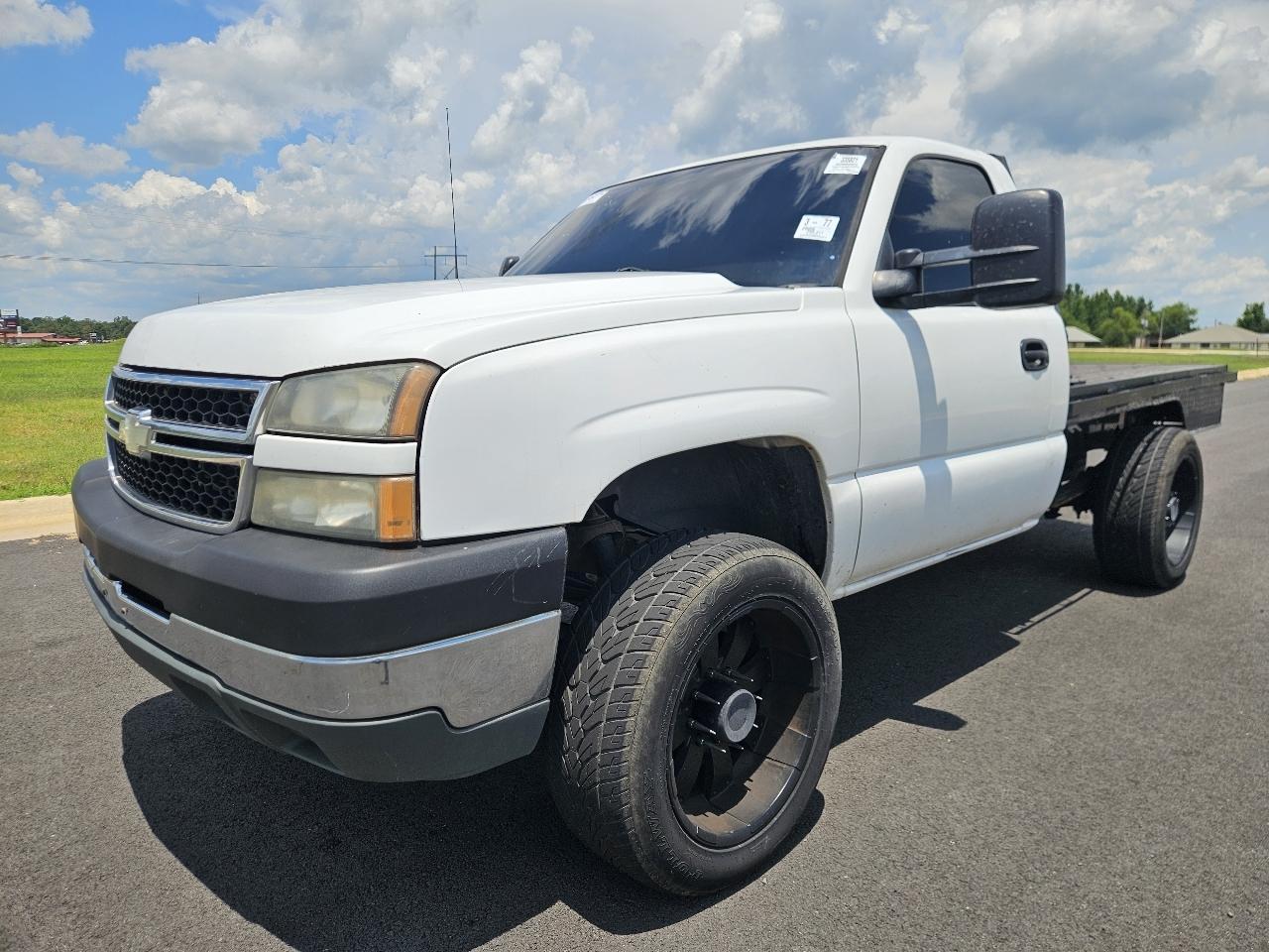 Chevrolet Silverado 2500HD 2WD Crew Cab 153.7" LT 2006