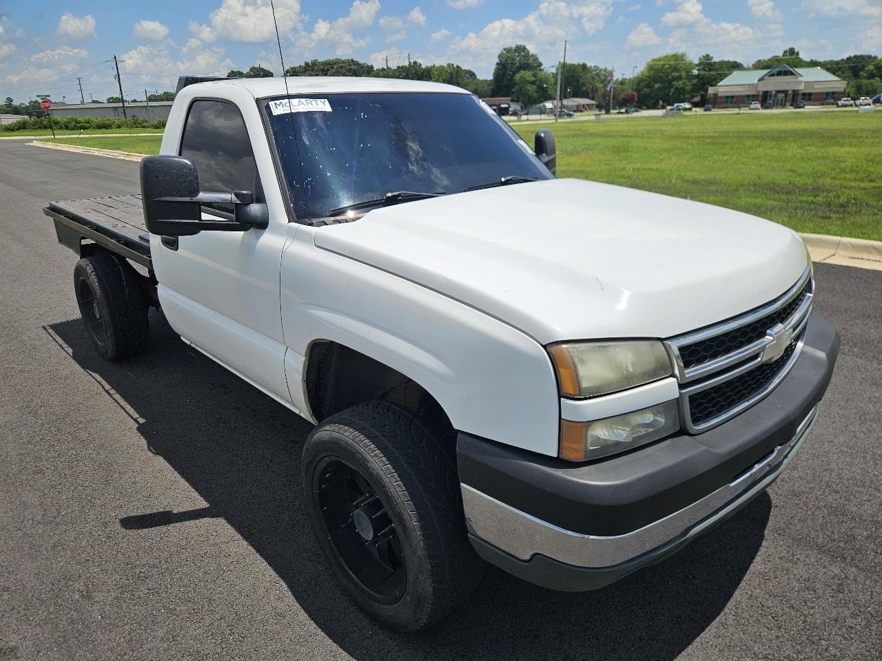 Chevrolet Silverado 2500HD 2WD Crew Cab 153.7" LT 2006