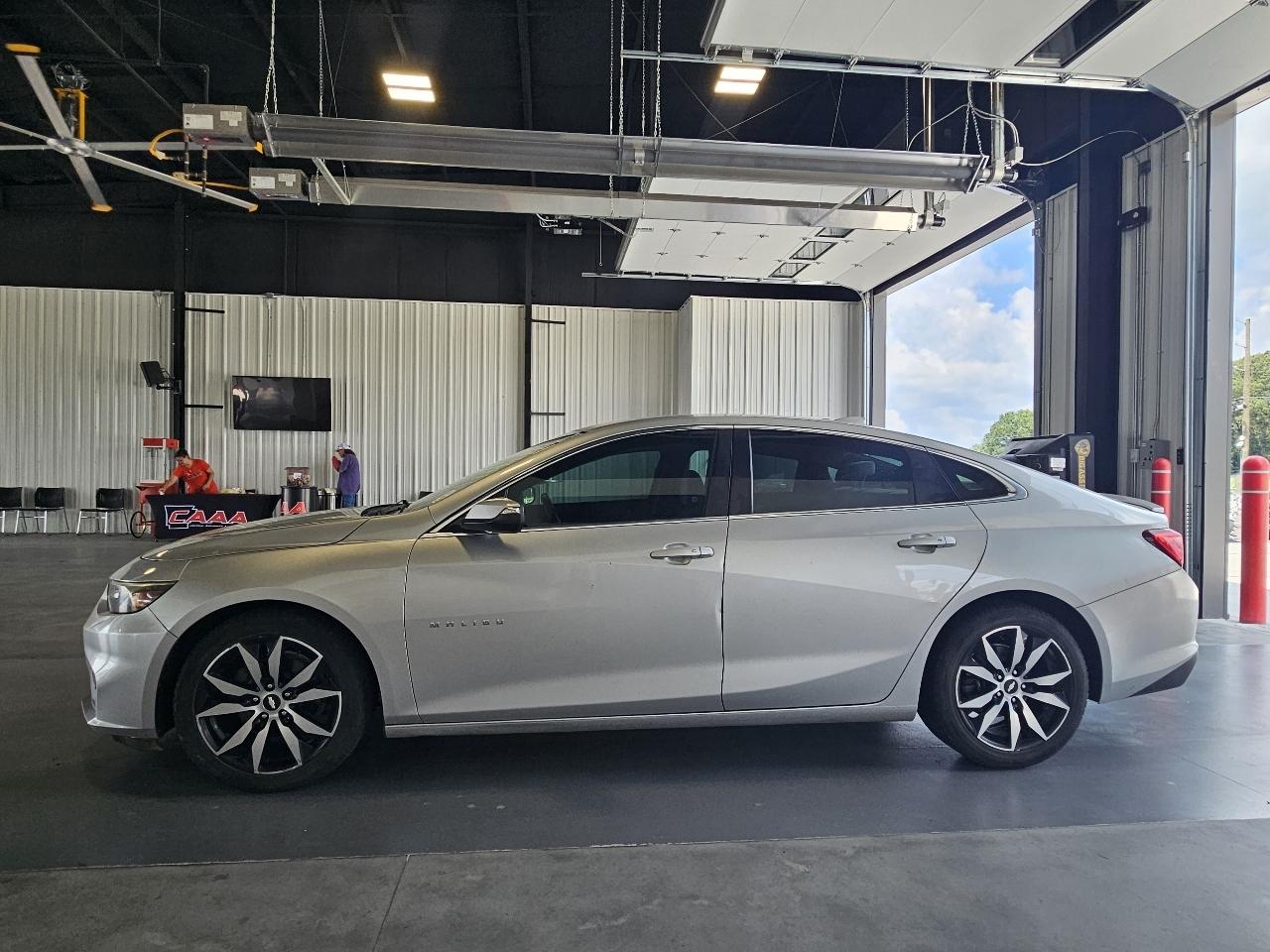 Chevrolet Malibu 4dr Sdn LT w/1LT 2017