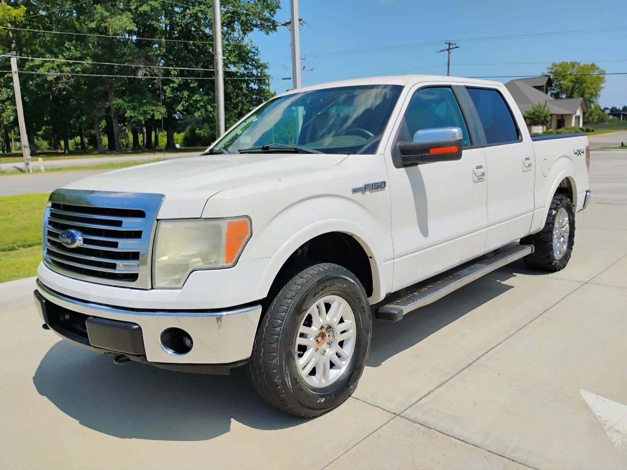 2009 Ford F-150 4WD SuperCrew 145" Platinum