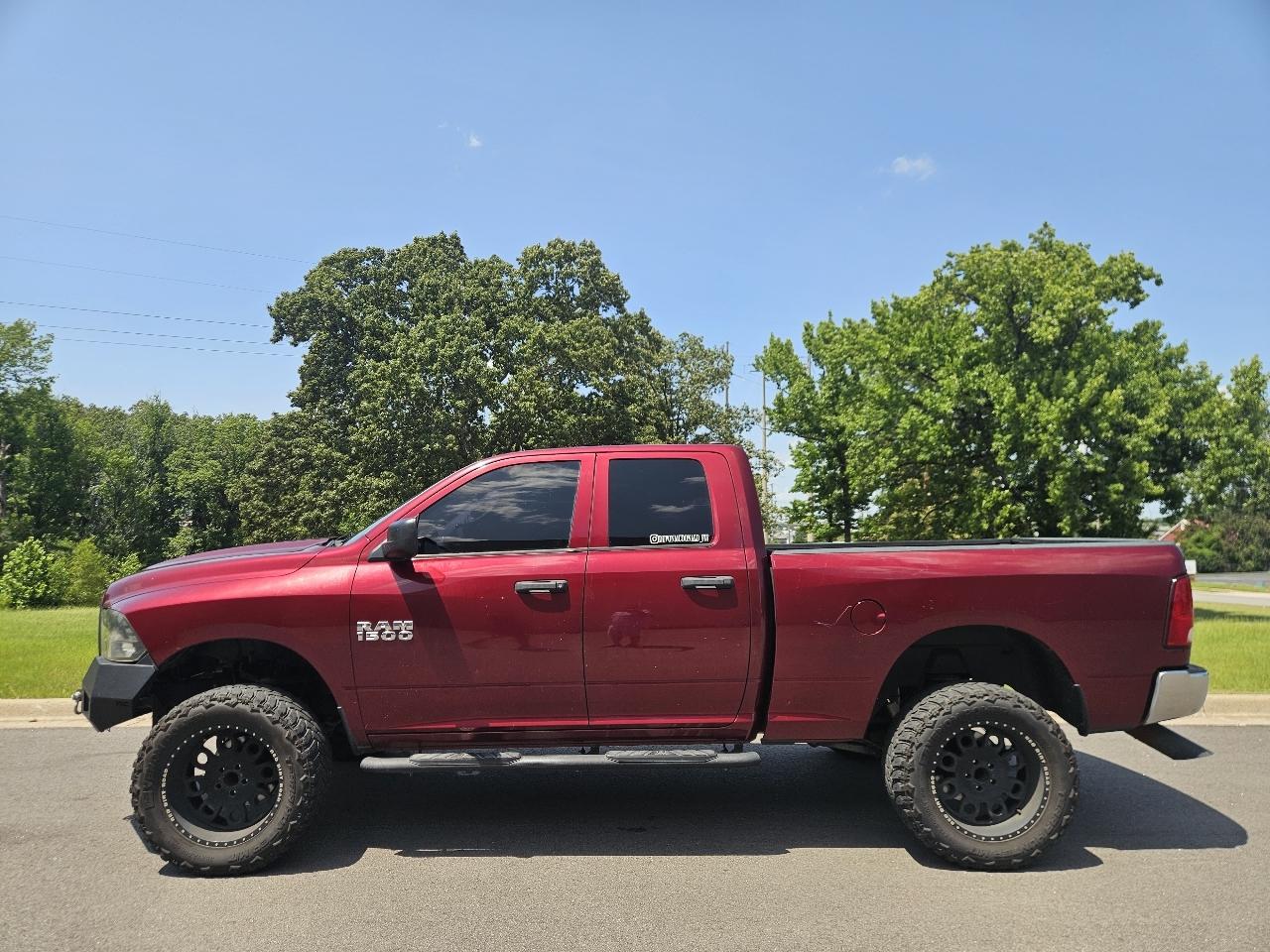 RAM 1500 Tradesman Quad Cab 2016