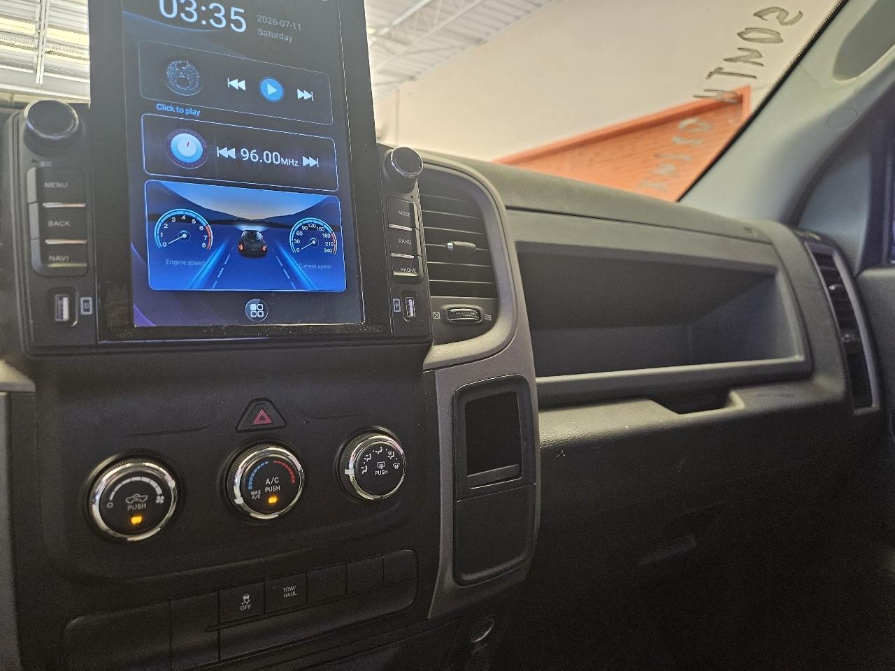 RAM 1500 Tradesman Quad Cab 2016