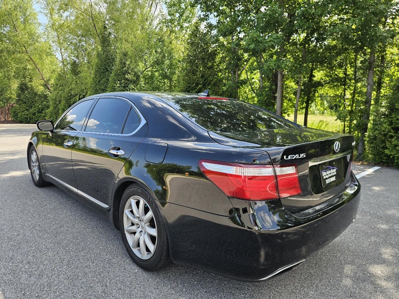 Lexus LS 460 4dr Sdn LWB 2007