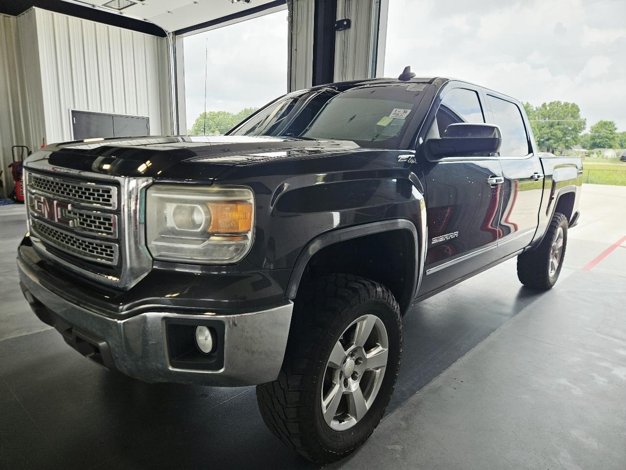 GMC Sierra 1500 4WD Crew Cab 143.5" SLT 2015
