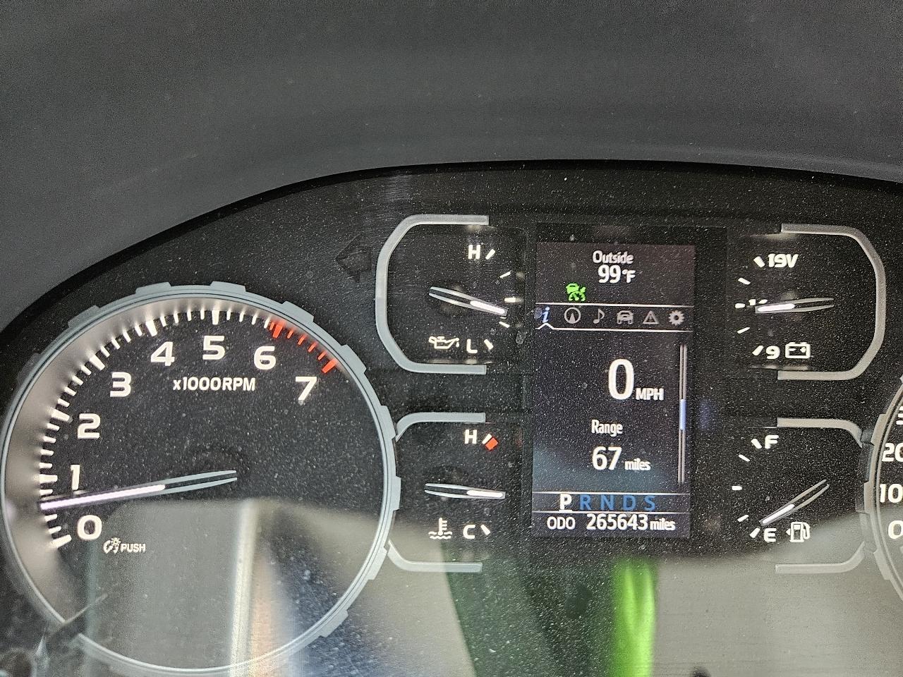 Toyota Tundra 4WD 1794 Edition CrewMax 5.5' Bed 5.7L FFV (Natl) 2018