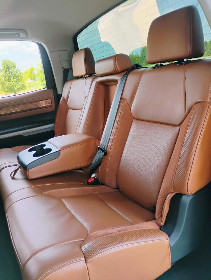 Toyota Tundra 4WD 1794 Edition CrewMax 5.5' Bed 5.7L FFV (Natl) 2018