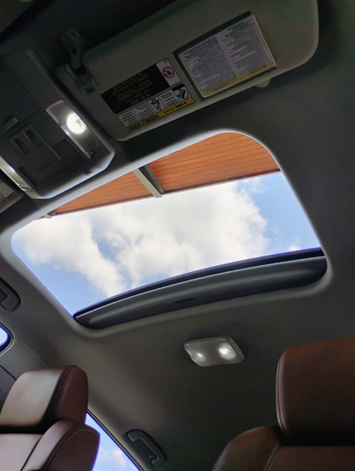Toyota Tundra 4WD 1794 Edition CrewMax 5.5' Bed 5.7L FFV (Natl) 2018