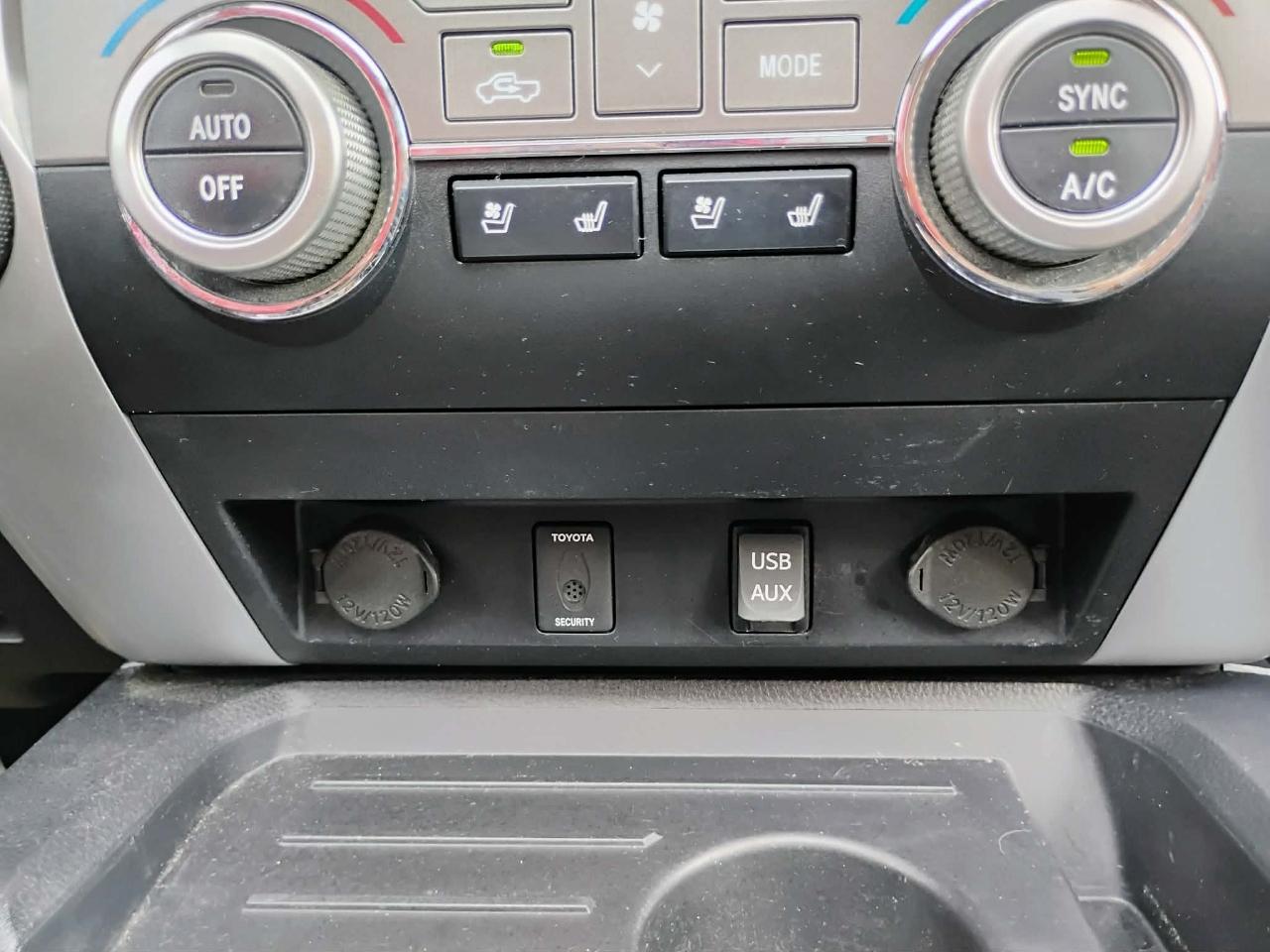 Toyota Tundra 4WD 1794 Edition CrewMax 5.5' Bed 5.7L FFV (Natl) 2018