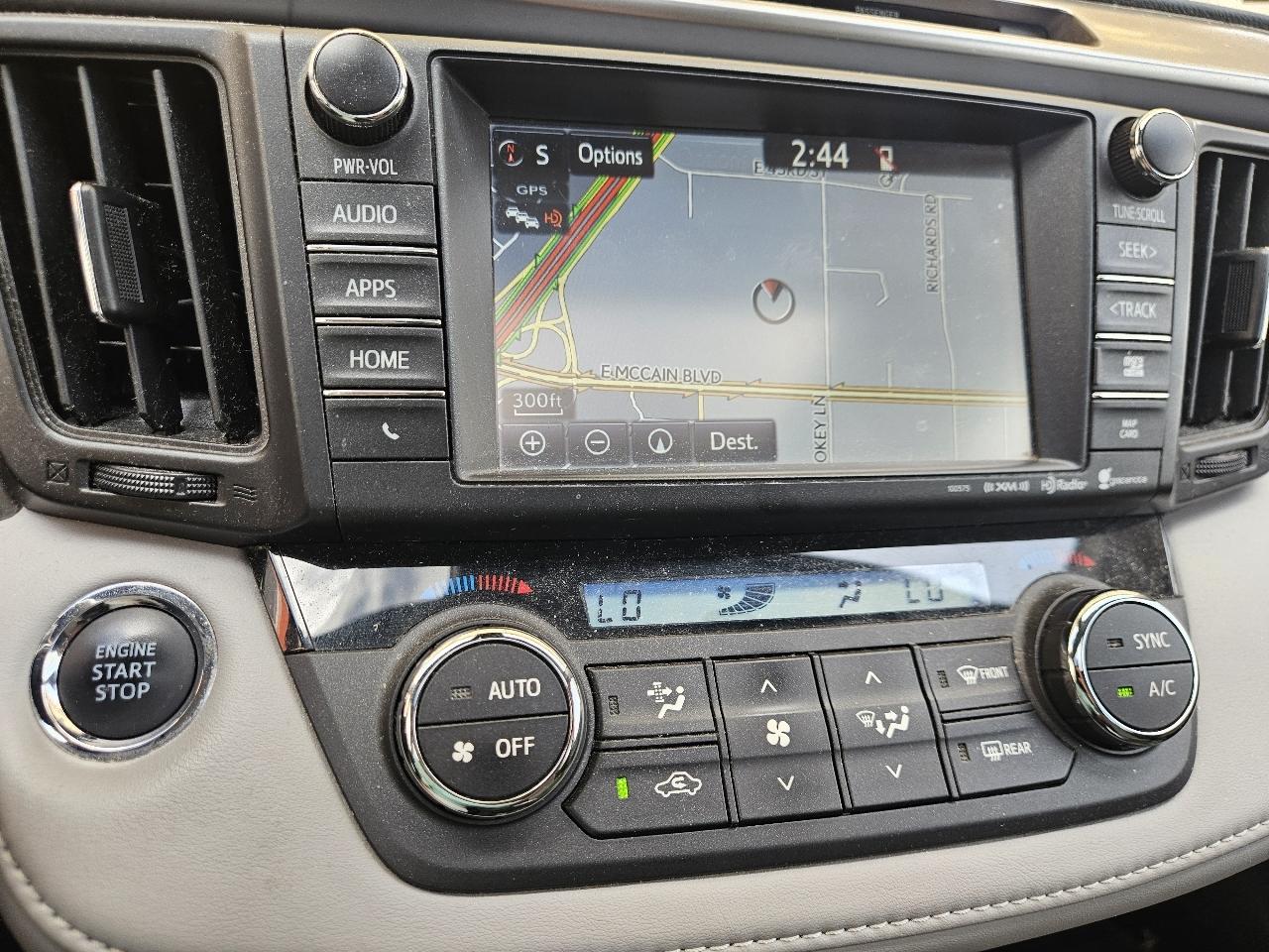 Toyota RAV4 FWD 4dr XLE (Natl) 2016
