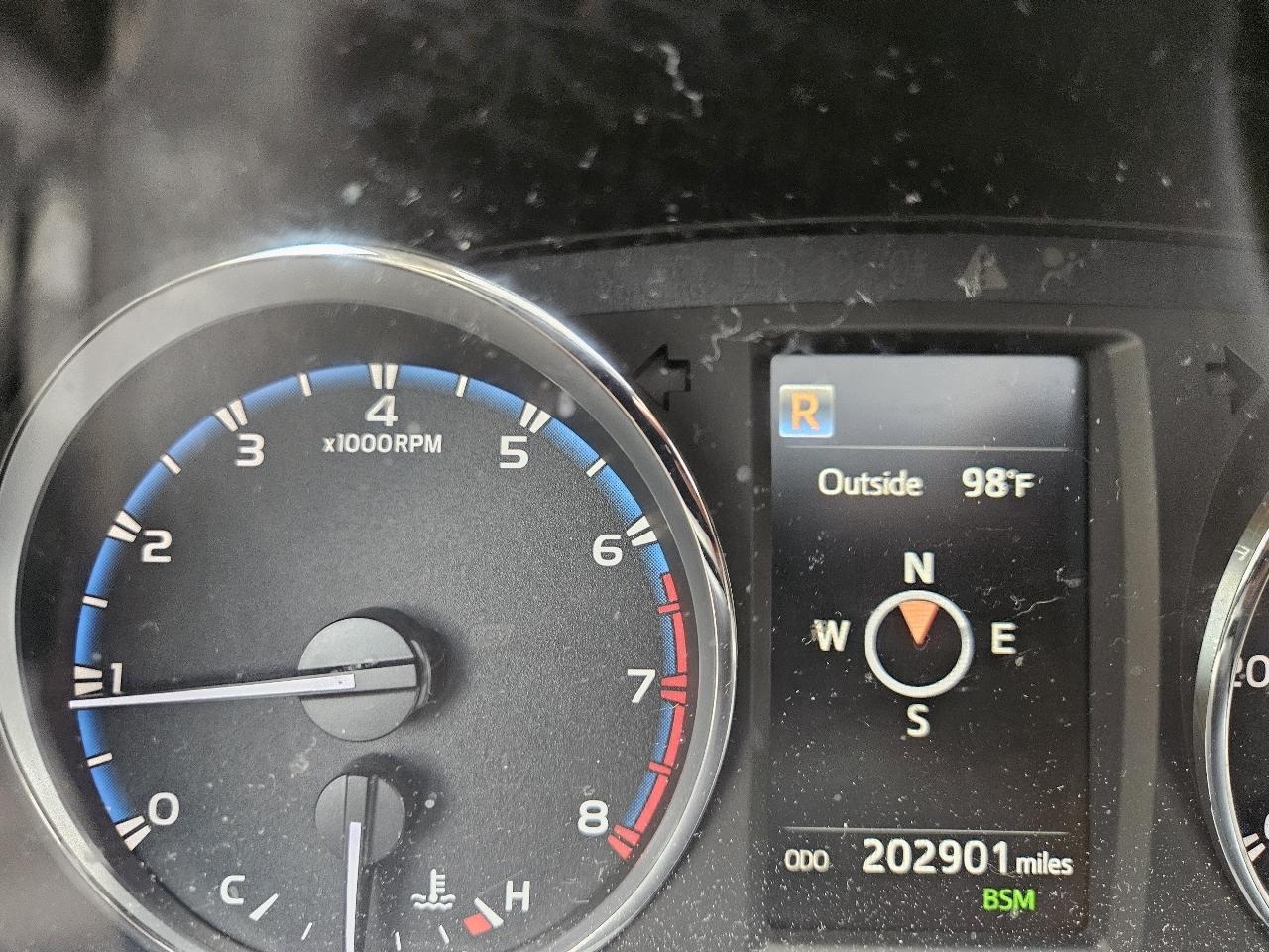 Toyota RAV4 FWD 4dr XLE (Natl) 2016