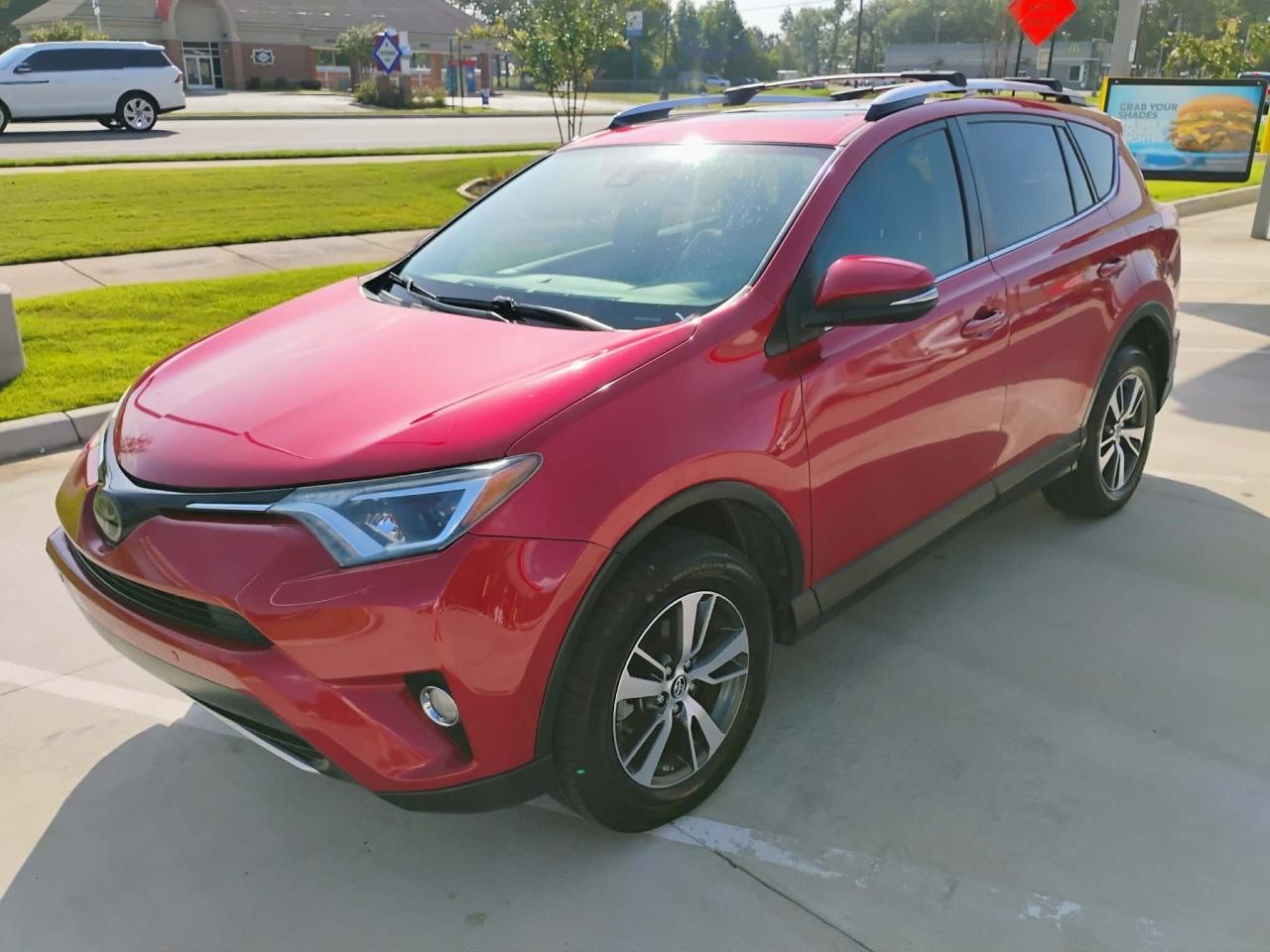 Toyota RAV4 FWD 4dr XLE (Natl) 2016
