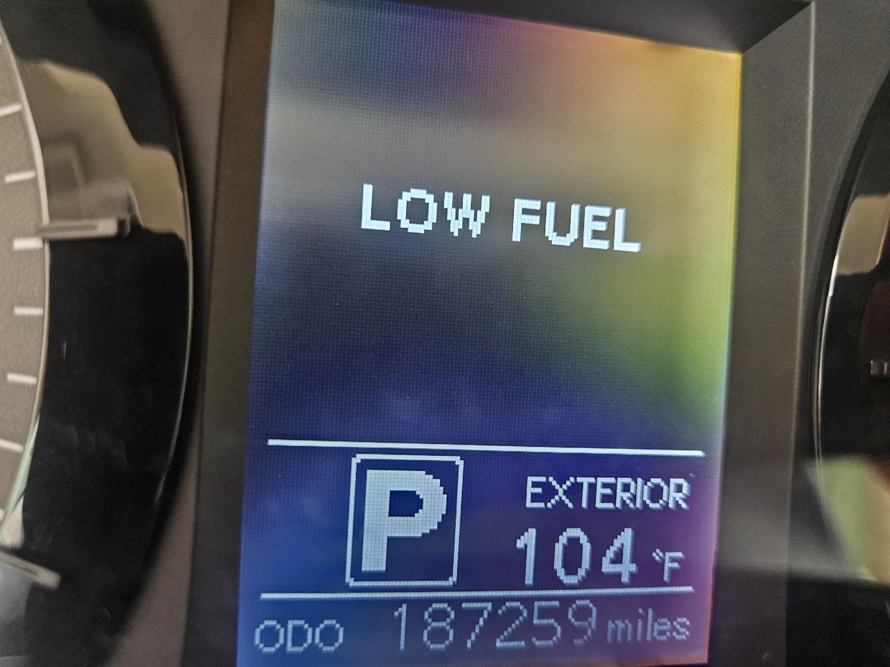 Toyota Sienna 5dr 8-Pass Van LE FWD (Natl) 2015