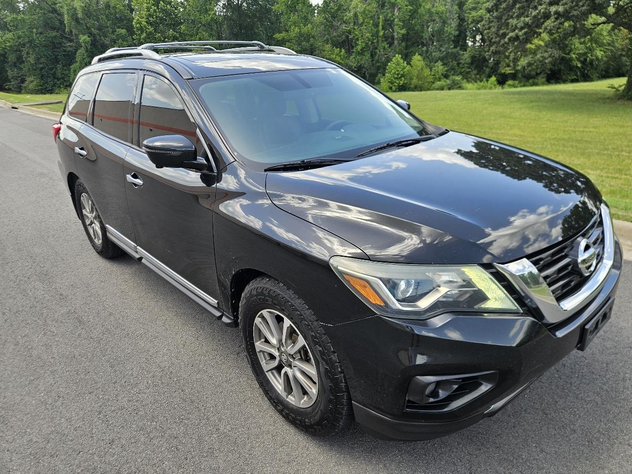 Nissan Pathfinder 4x4 Platinum 2017