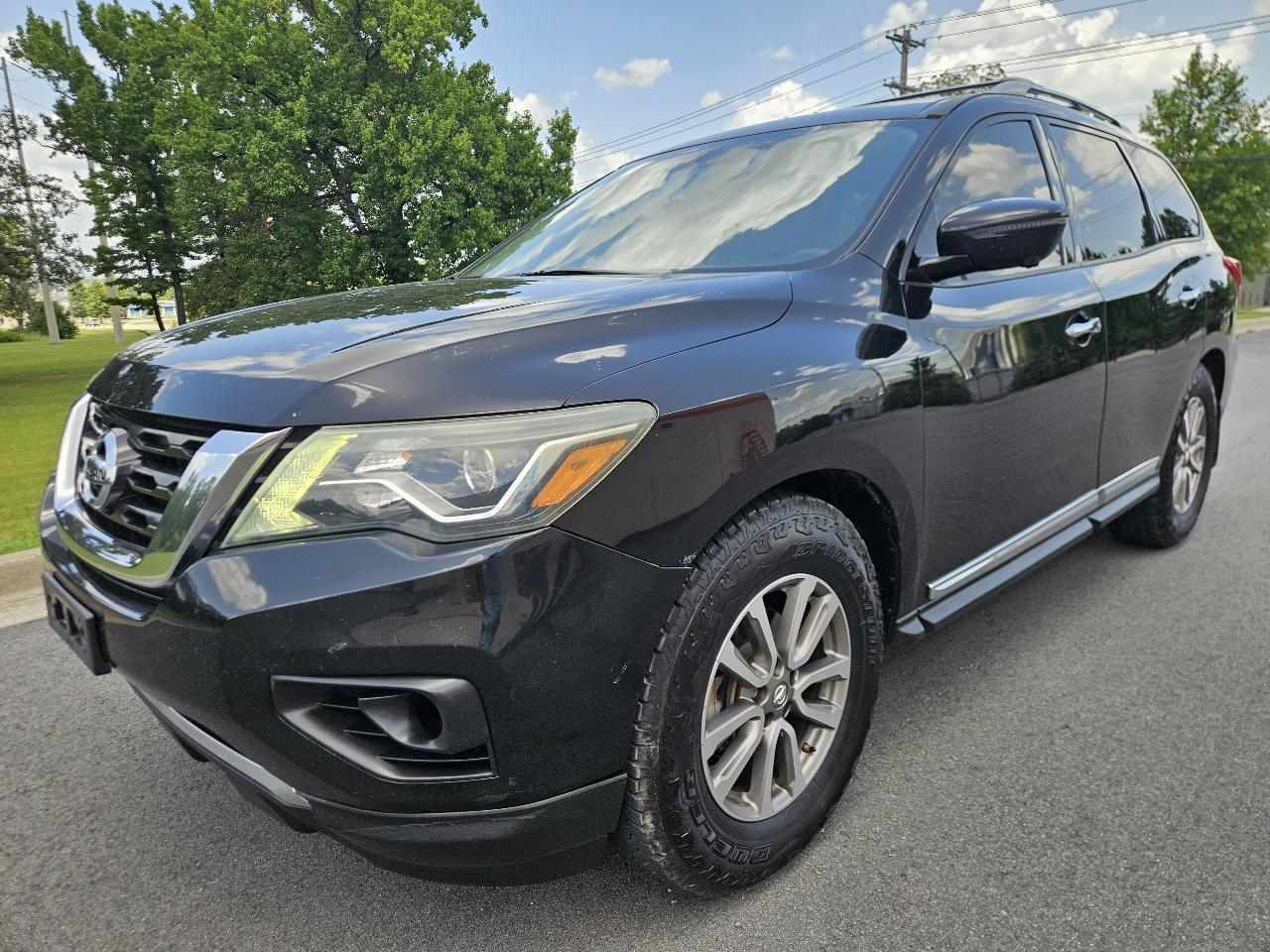 Nissan Pathfinder 4x4 Platinum 2017