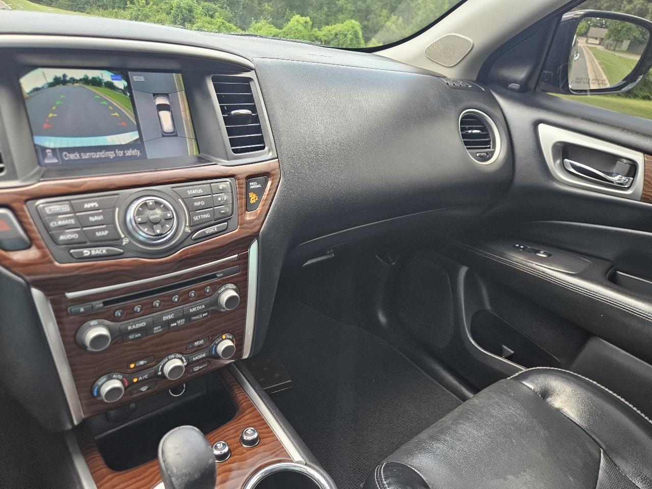 Nissan Pathfinder 4x4 Platinum 2017