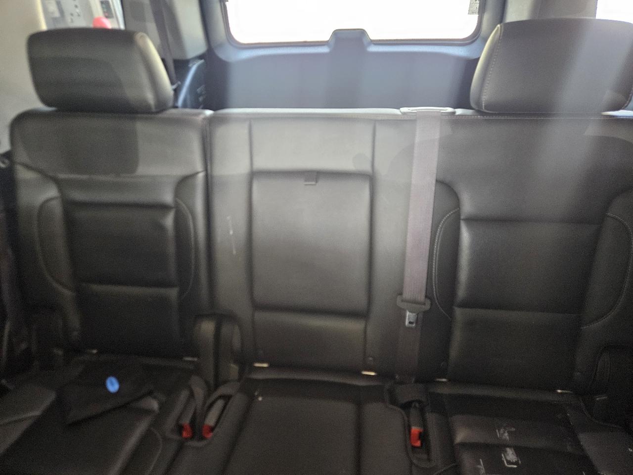 GMC Yukon 4WD 4dr SLT 2017