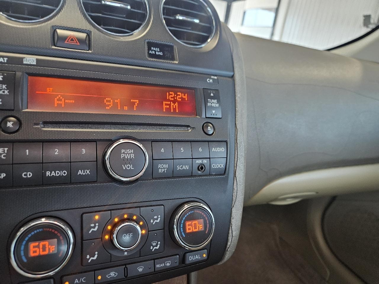 Nissan Altima 4dr Sdn I4 CVT 2.5 S 2007