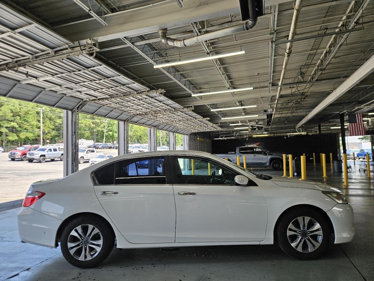 Honda Accord Sedan 4dr I4 CVT LX 2014
