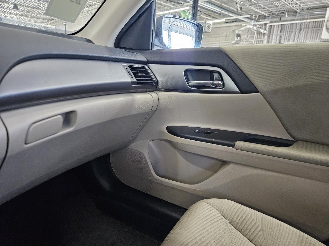 Honda Accord Sedan 4dr I4 CVT LX 2014