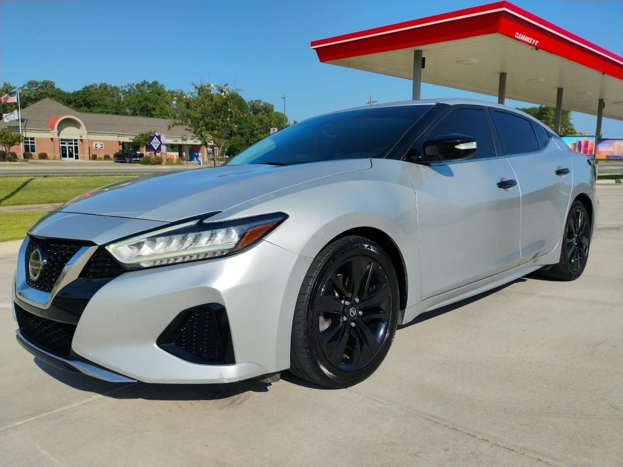 Nissan Maxima SV 3.5L 2020