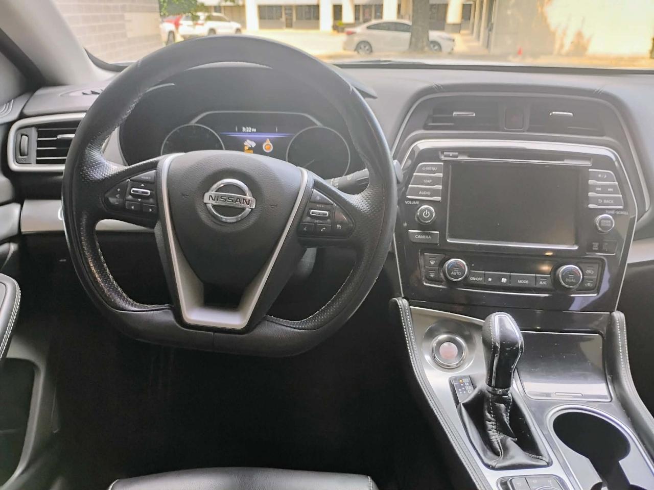 Nissan Maxima SV 3.5L 2020