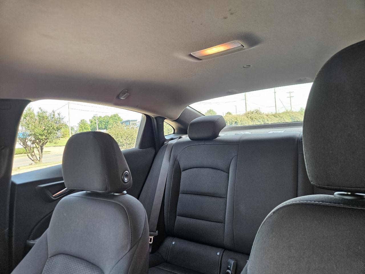 Chevrolet Malibu 4dr Sdn LS w/1FL 2021