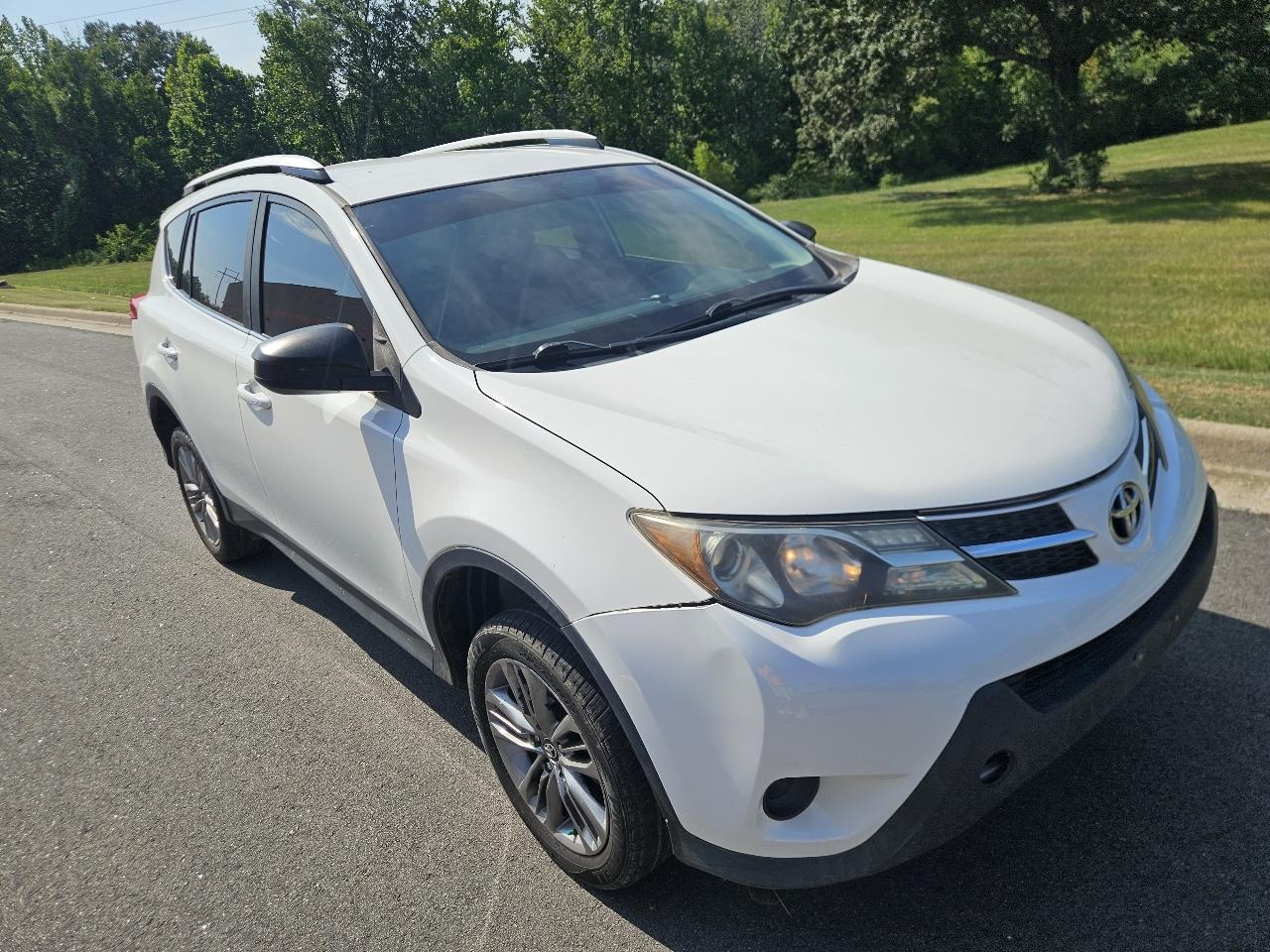 Toyota RAV4 FWD 4dr LE (Natl) 2014