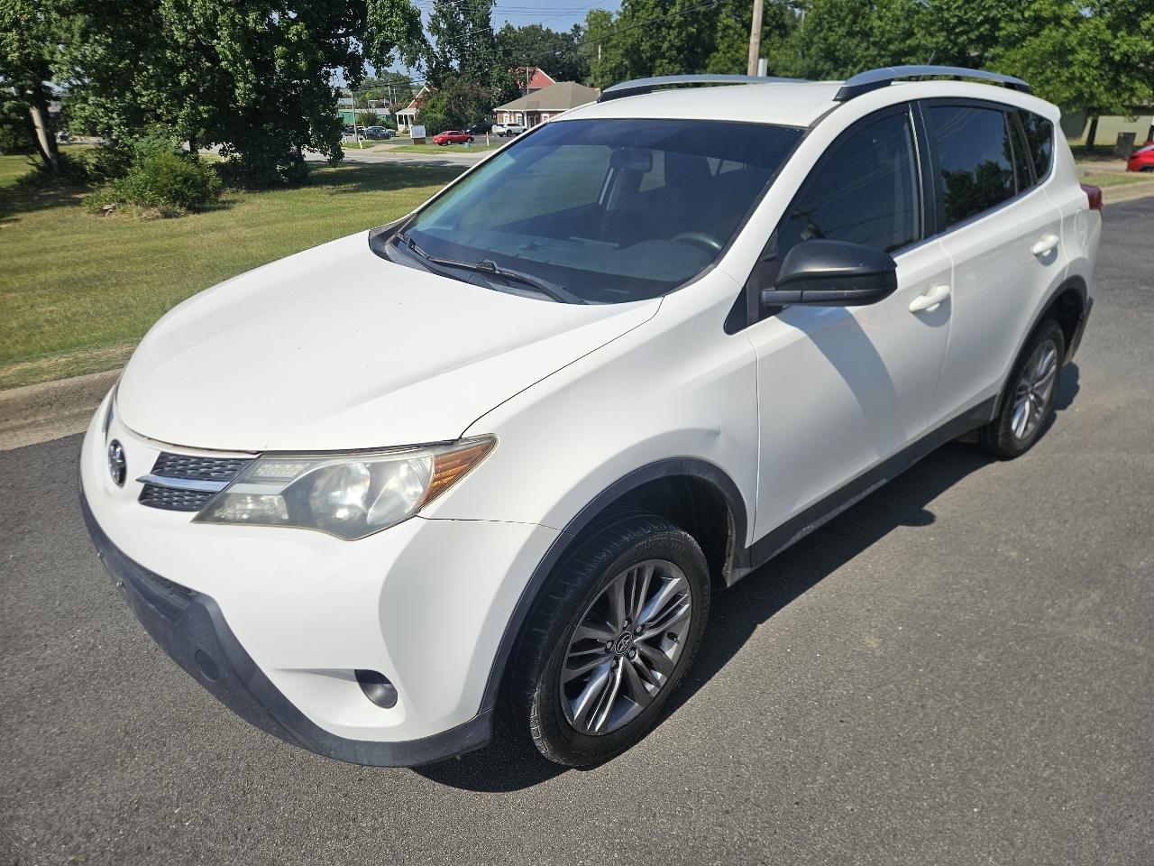 Toyota RAV4 FWD 4dr LE (Natl) 2014