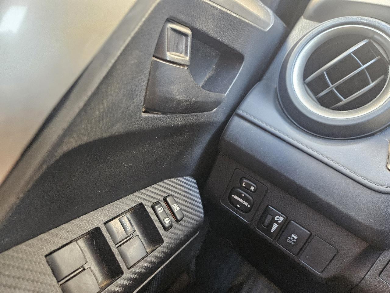 Toyota RAV4 FWD 4dr LE (Natl) 2014