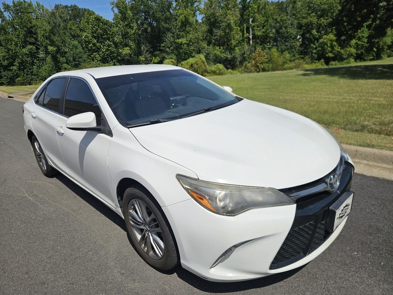 Toyota Camry XLE Auto (Natl) 2017