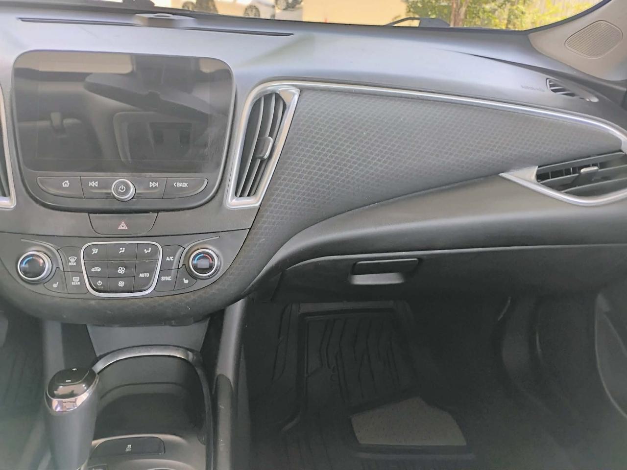 Chevrolet Malibu 4dr Sdn LT w/1LT 2019